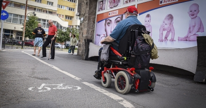 Emelik a fogyatékkal élők juttatásait